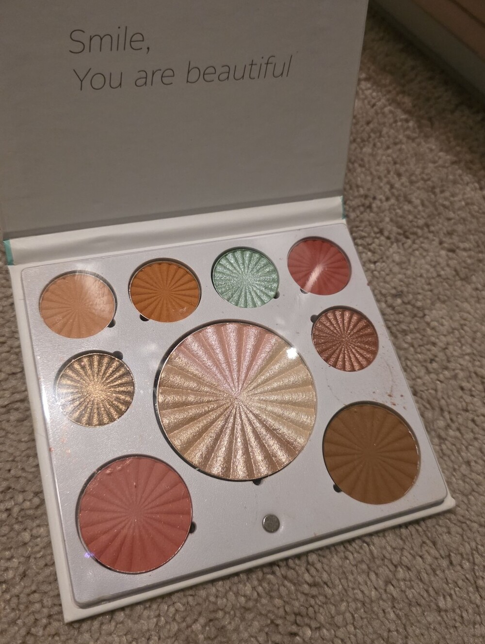 Ofra Good To Go Mini Mix Palette